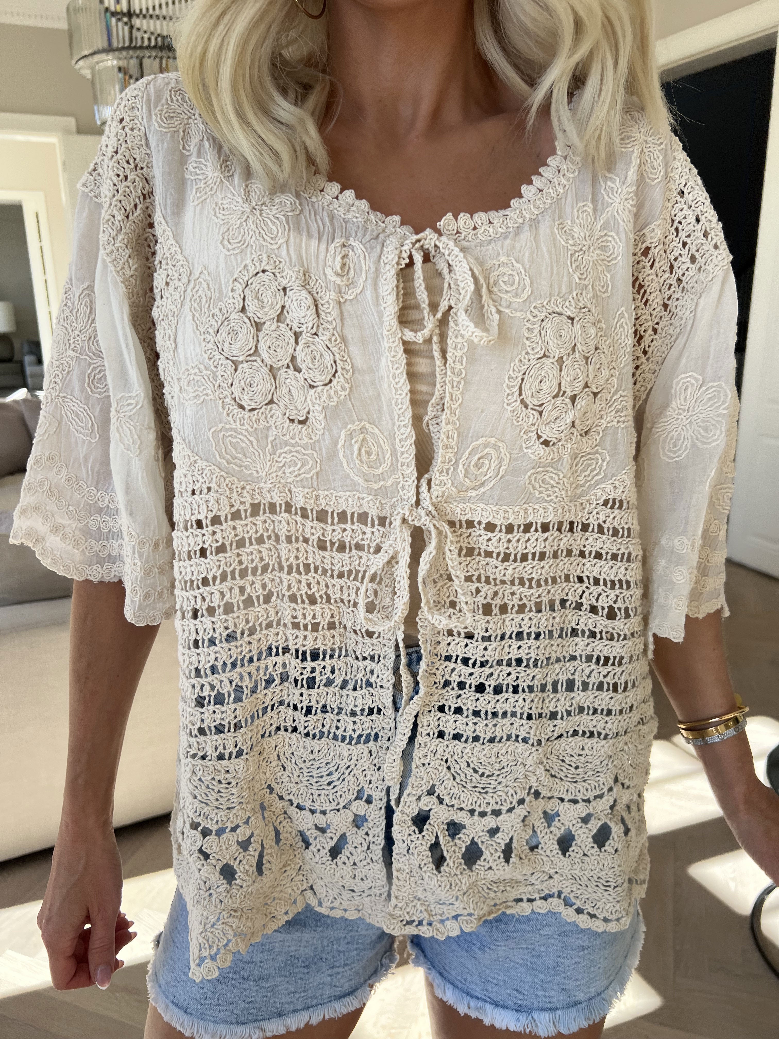 Agnes - Kort hæklet cardigan i bomuld